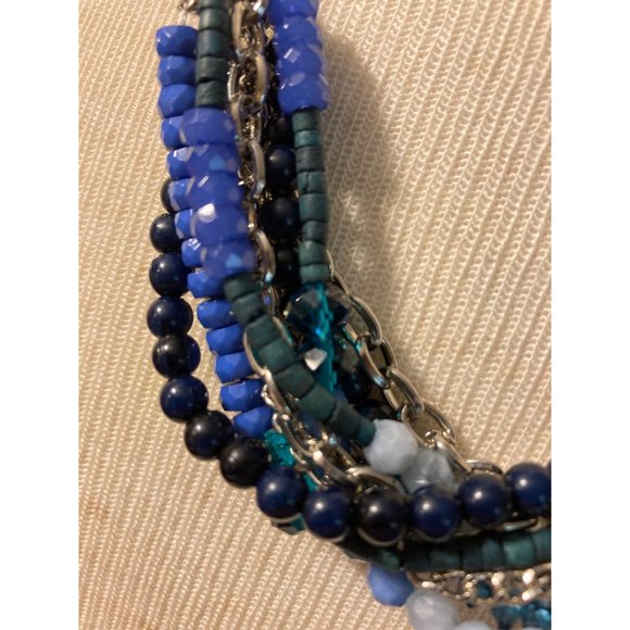 Costume Jewelry, Hand beaded, Multi-strand necklace, Ocean colors, Silver Linked - Picture 4 of 5